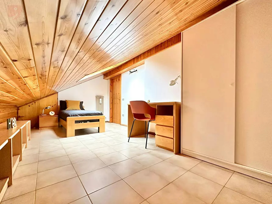 Immagine 4 di Camera in affitto  in Via Pomeranos a Trento