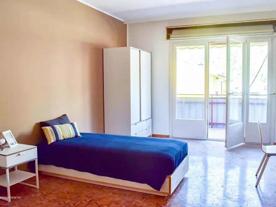 Immagine 4 di Camera in affitto  in Via Giuseppe Verdi a Trento