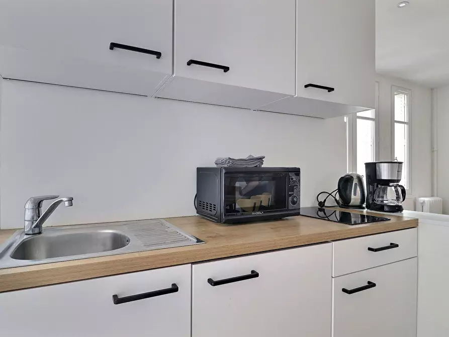 Immagine 6 di Appartamento in affitto  in Avenue de Villiers a Paris 17