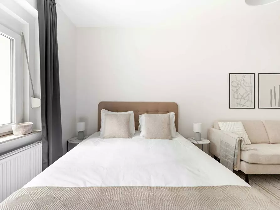 Immagine 4 di Appartamento in affitto  in Cornelius-Fredericks-Straße a Berlin