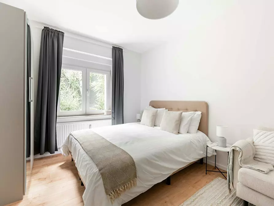 Immagine 3 di Appartamento in affitto  in Cornelius-Fredericks-Straße a Berlin