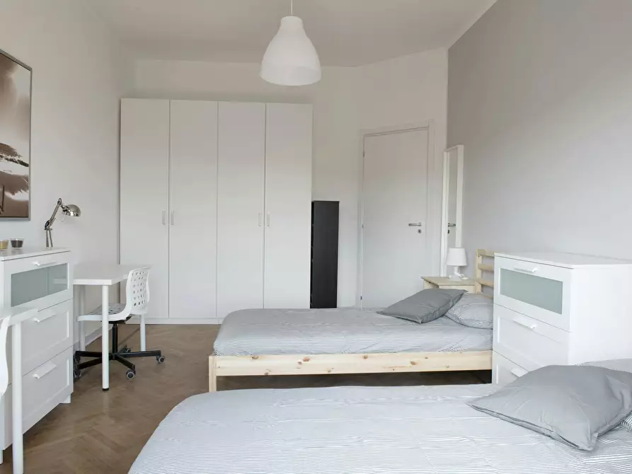 Immagine 2 di Camera condivisa in affitto  in Largo Giovanni Battista Scalabrini a Milano