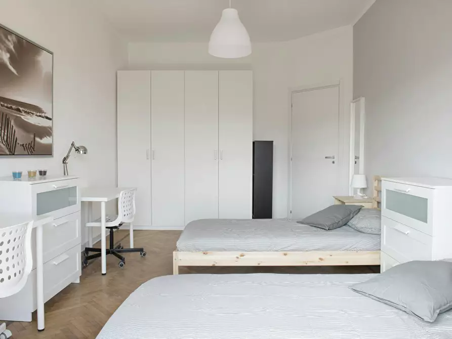 Immagine 3 di Camera condivisa in affitto  in Largo Giovanni Battista Scalabrini a Milano