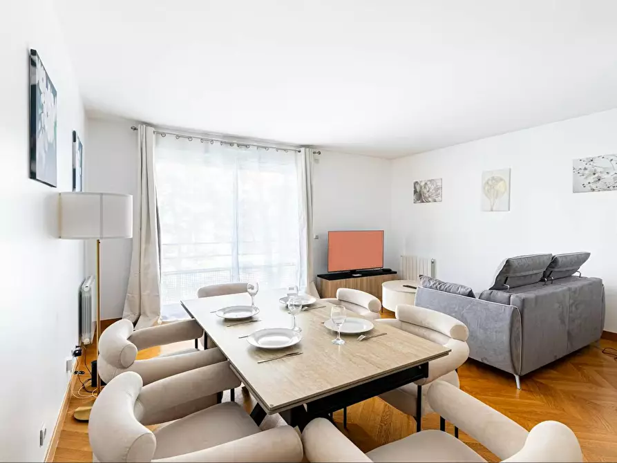 Immagine 2 di Appartamento in affitto  in Rue Erlanger a Paris 16