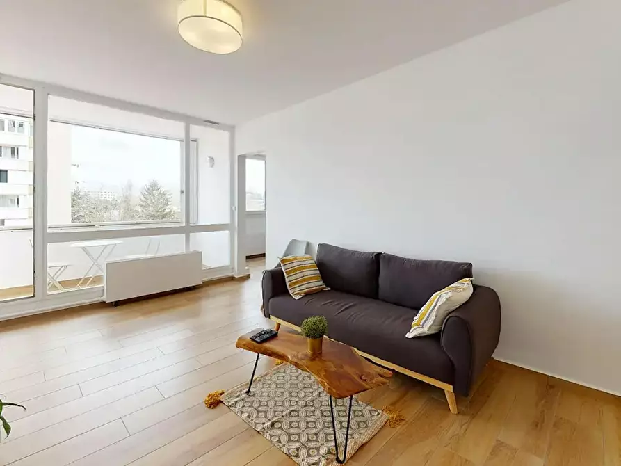 Immagine 4 di Camera in affitto  in Cours Émile-Zola a Villeurbanne