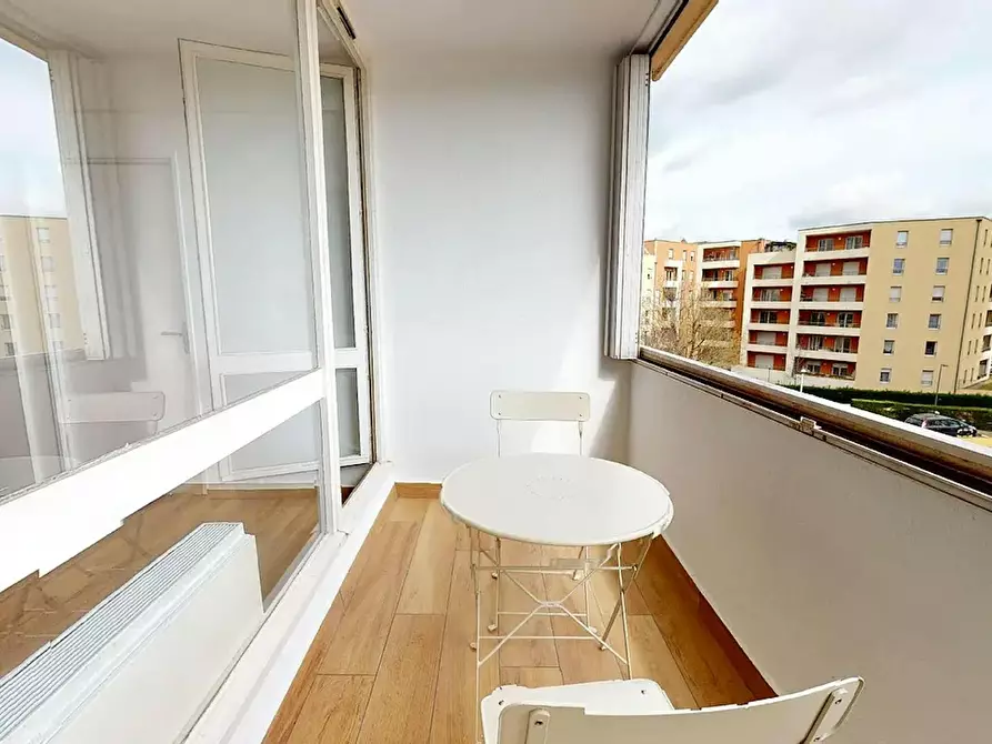 Immagine 5 di Camera in affitto  in Cours Émile-Zola a Villeurbanne