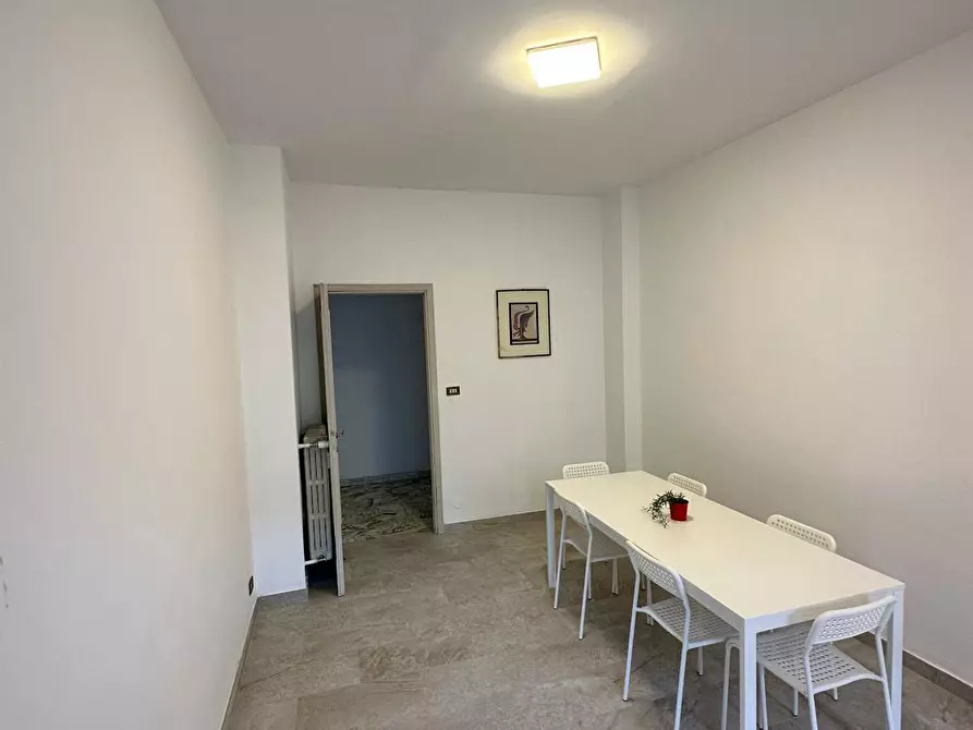 Immagine 4 di Camera in affitto  in Via Luigi Bellotti Bon a Torino