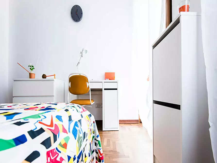 Immagine 7 di Camera in affitto  in Viale Ca' Granda a Milano