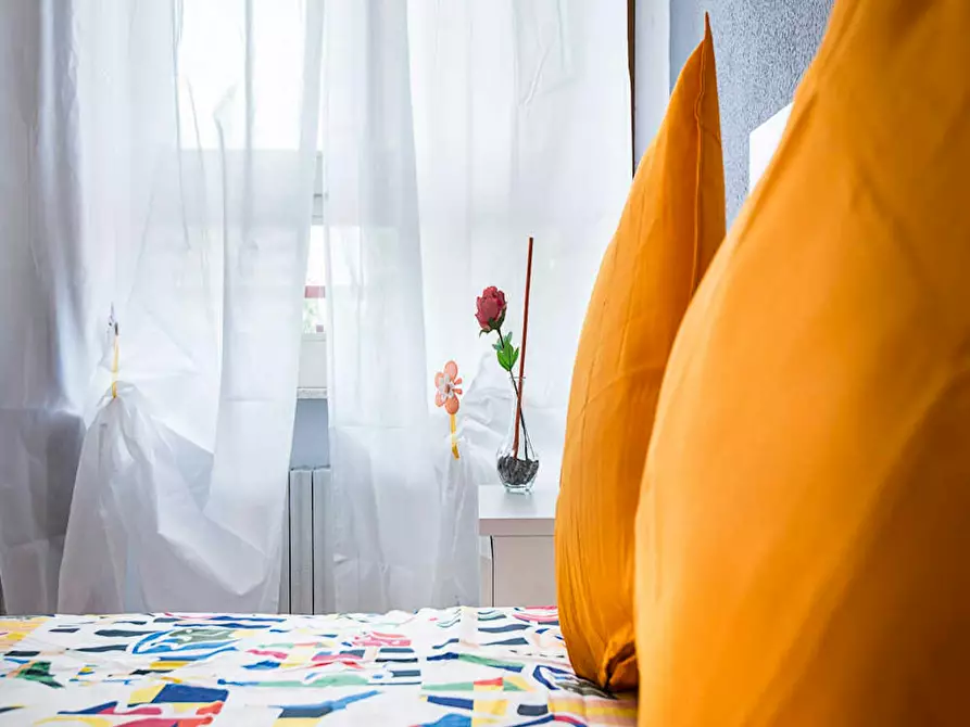 Immagine 6 di Camera in affitto  in Viale Ca' Granda a Milano