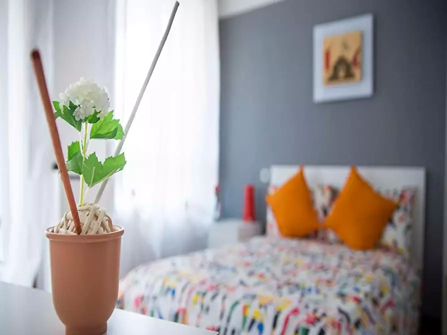 Immagine 9 di Camera in affitto  in Viale Ca' Granda a Milano