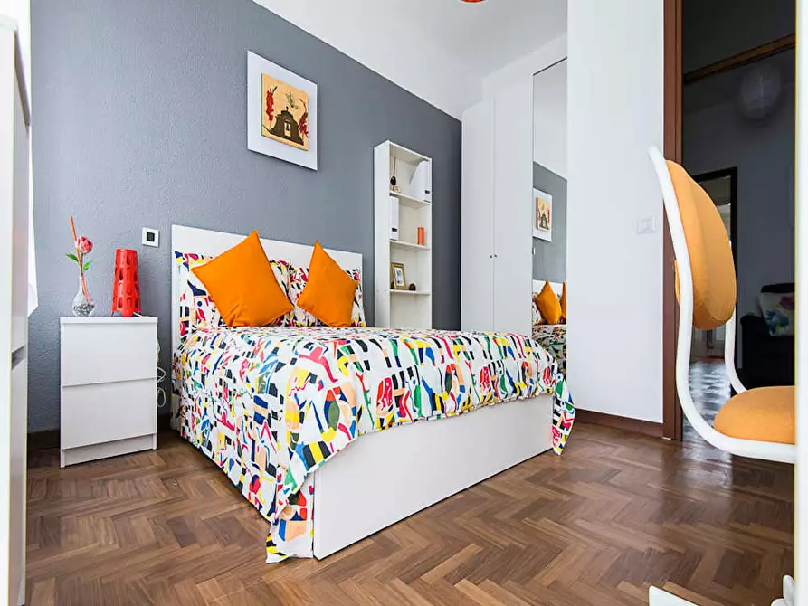 Immagine 4 di Camera in affitto  in Viale Ca' Granda a Milano