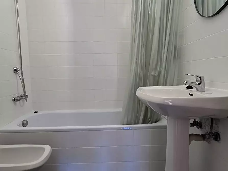 Immagine 9 di Camera in affitto  in Carrer del Consell de Cent a Barcelona