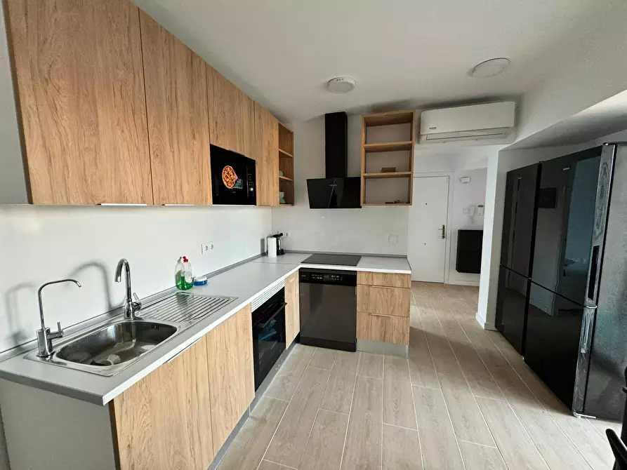 Immagine 4 di Camera in affitto  in Calle Jaime Segarra a Alicante/Alacant