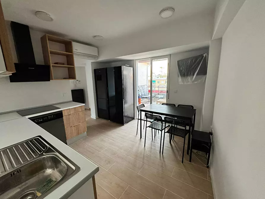 Immagine 9 di Camera in affitto  in Calle Jaime Segarra a Alicante/Alacant