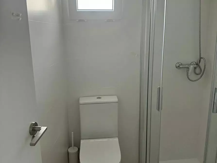 Immagine 4 di Camera in affitto  in Calle Jaime Segarra a Alicante/Alacant