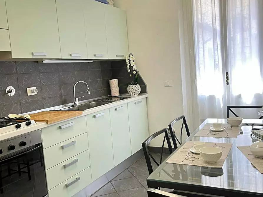 Immagine 4 di Appartamento in affitto  in Via Giuseppe Saverio Mercadante a Firenze