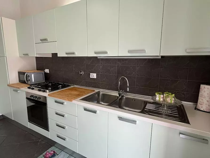 Immagine 8 di Appartamento in affitto  in Via Giuseppe Saverio Mercadante a Firenze