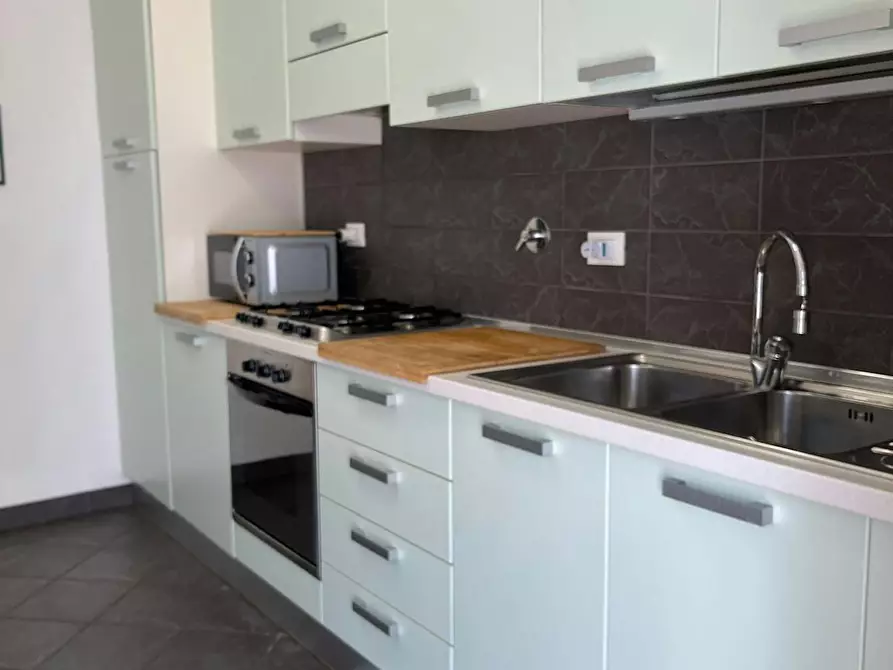 Immagine 5 di Appartamento in affitto  in Via Giuseppe Saverio Mercadante a Firenze