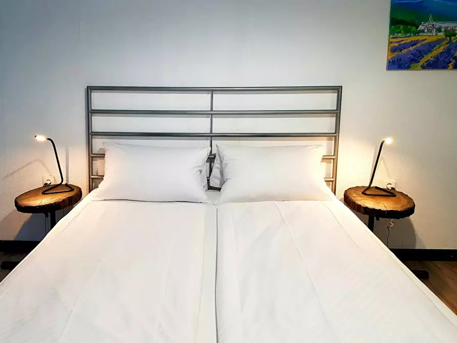 Immagine 9 di Appartamento in affitto  in Kalckreuthstraße a Berlin