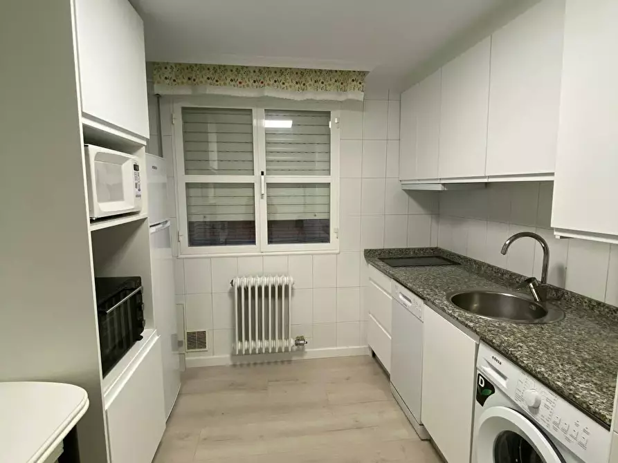 Immagine 7 di Appartamento in affitto  in Calle Rey Pastor a Logroño