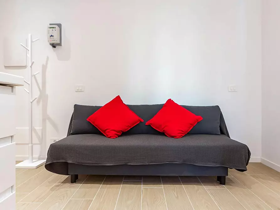 Immagine 6 di Appartamento in affitto  in Via Salasco a Milano