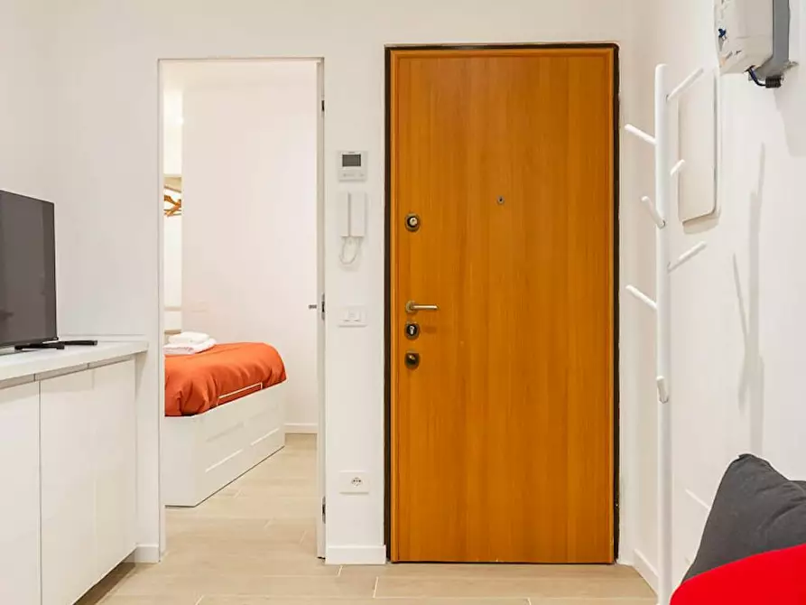 Immagine 3 di Appartamento in affitto  in Via Salasco a Milano