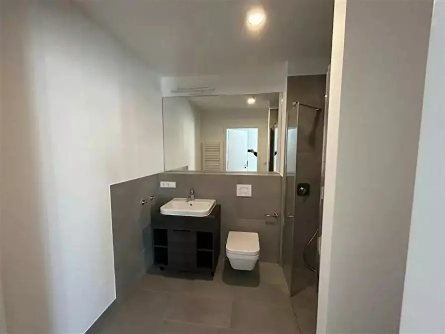 Immagine 9 di Appartamento in affitto  in Beckumer Straße a Berlin