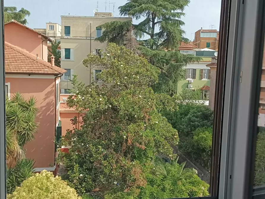 Immagine 4 di Camera in affitto  in Via di Monte Verde a Roma