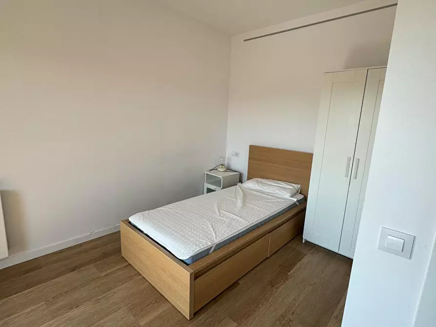 Immagine 5 di Camera in affitto  in Avinguda de Francesc Macià a Sabadell