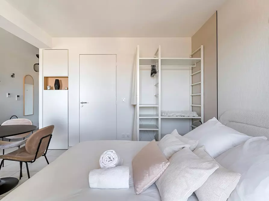 Immagine 5 di Appartamento in affitto  in Cours Lafayette a Lyon 03