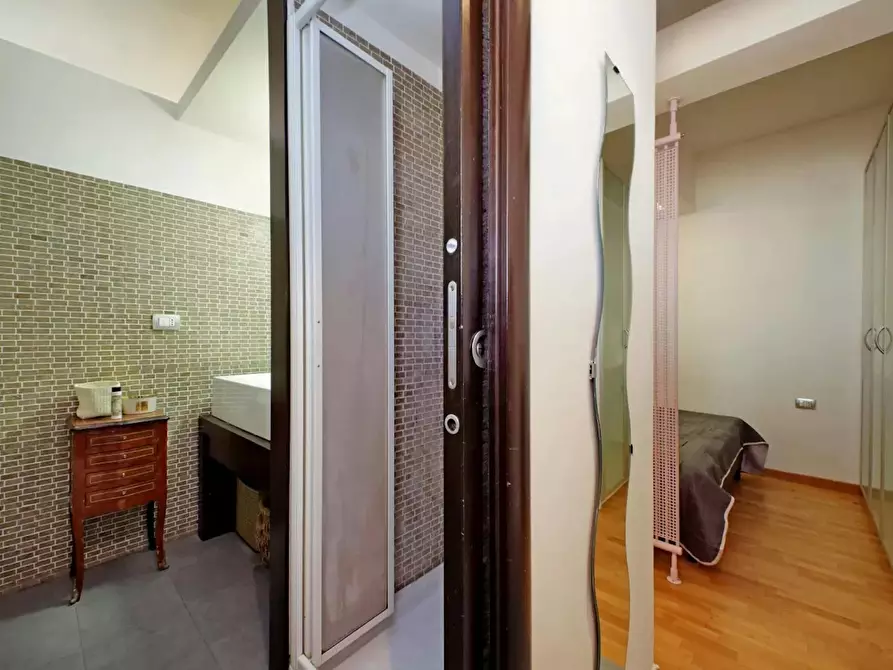 Immagine 10 di Appartamento in affitto  in Via di S. Croce in Gerusalemme a Roma