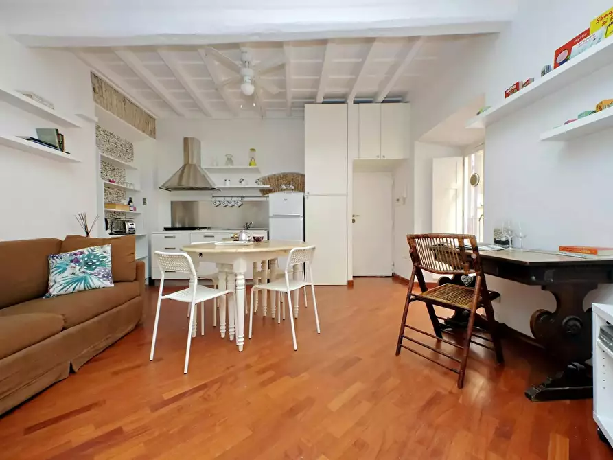 Immagine 4 di Appartamento in affitto  in Via dei Cappellari a Roma