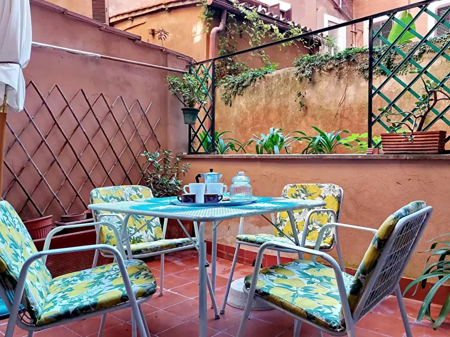 Immagine 7 di Appartamento in affitto  in Via del Moro a Roma