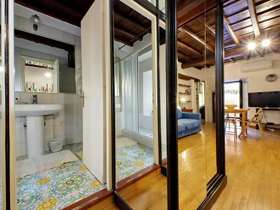 Immagine 9 di Appartamento in affitto  in Via del Moro a Roma