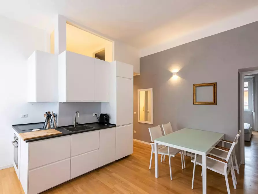 Immagine 1 di Appartamento in affitto  in Via Cesare Correnti a Milano