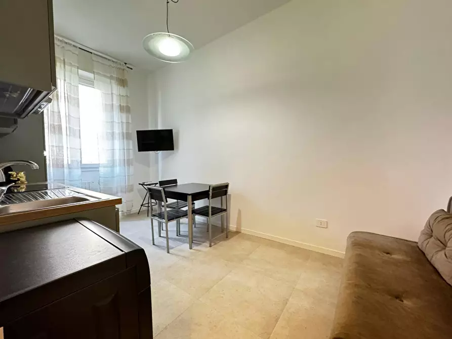 Immagine 8 di Appartamento in affitto  in Via Giuseppe Ripamonti a Milano