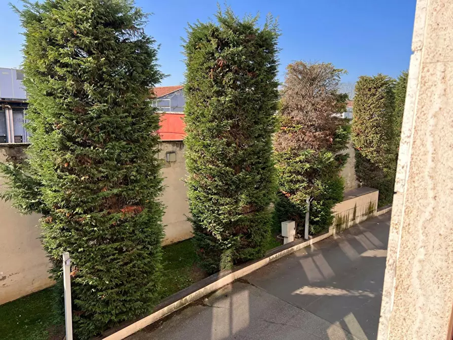 Immagine 2 di Appartamento in affitto  in Via Pompeo Mariani a Milano