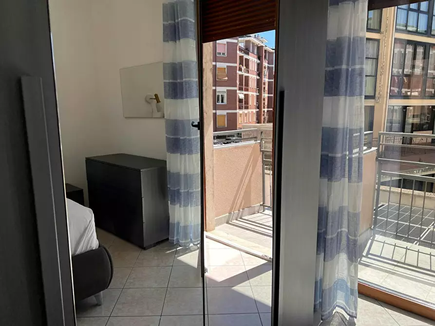 Immagine 6 di Appartamento in affitto  in Via Magenta a Varese