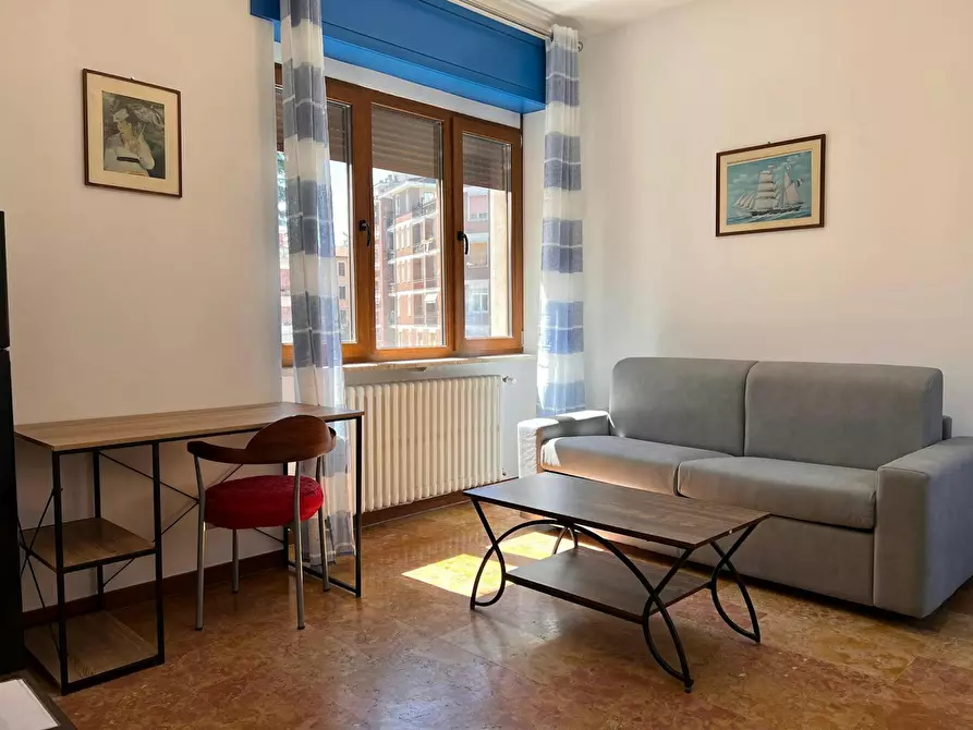 Immagine 8 di Appartamento in affitto  in Via Magenta a Varese