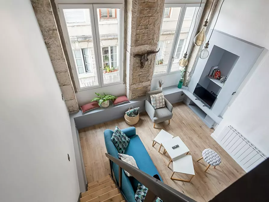 Immagine 1 di Appartamento in affitto  in Rue Burdeau a Lyon