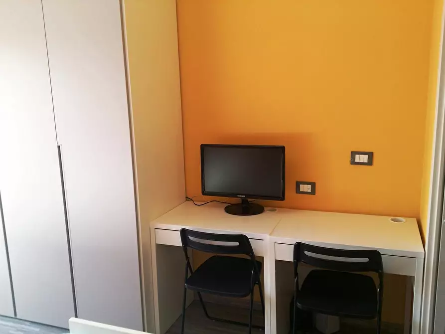 Immagine 5 di Camera condivisa in affitto  in Via Pola a Udine