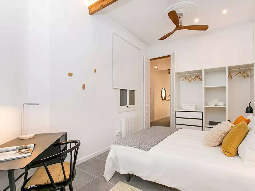 Immagine 9 di Appartamento in affitto  in Carrer de Sepúlveda a Barcelona