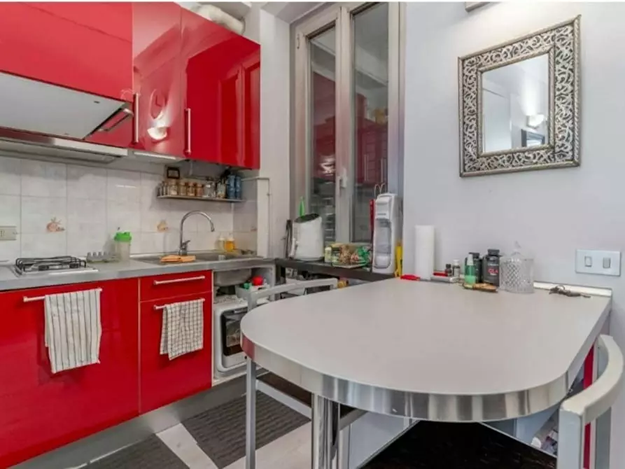 Immagine 9 di Casa indipendente in affitto  in Via Evangelista Torricelli a Milano
