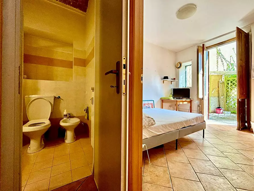 Immagine 8 di Camera in affitto  in Via Sant'Anselmo a Torino