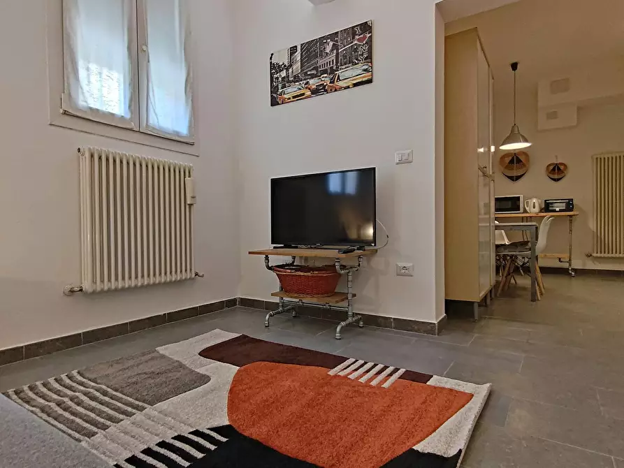 Immagine 10 di Appartamento in affitto  in Via Giuseppe Massarenti a Bologna