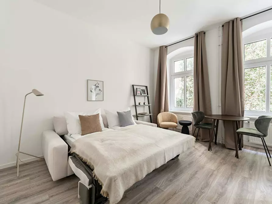 Immagine 8 di Appartamento in affitto  in Pannierstraße a Berlin