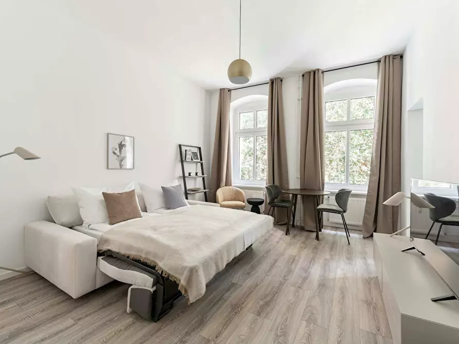 Immagine 1 di Appartamento in affitto  in Pannierstraße a Berlin