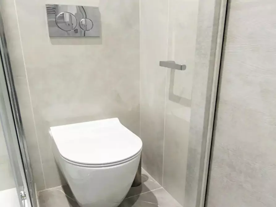 Immagine 8 di Camera in affitto  in Via del Casale Sansoni a Roma