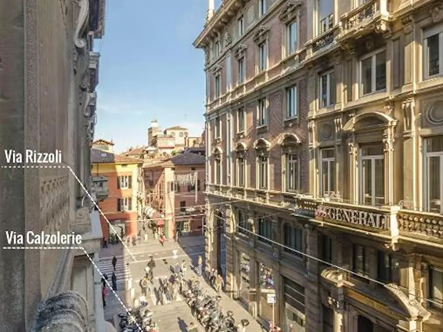 Immagine 7 di Appartamento in affitto  in Via Calzolerie a Bologna
