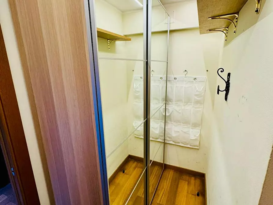 Immagine 7 di Appartamento in affitto  in Via Bari a Roma